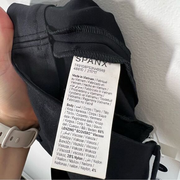 SPANX NWT Women’s Size Large Tall Black Easy Fit Ponte Barrel Leg Pant $158 - Picture 13 of 16